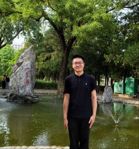 任羽卓.png